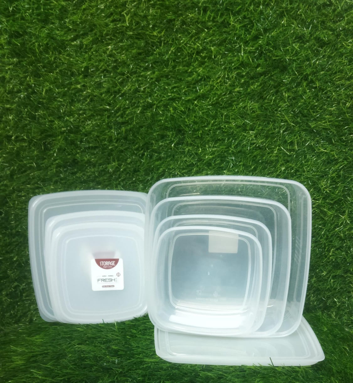 4pic plastic lunch box