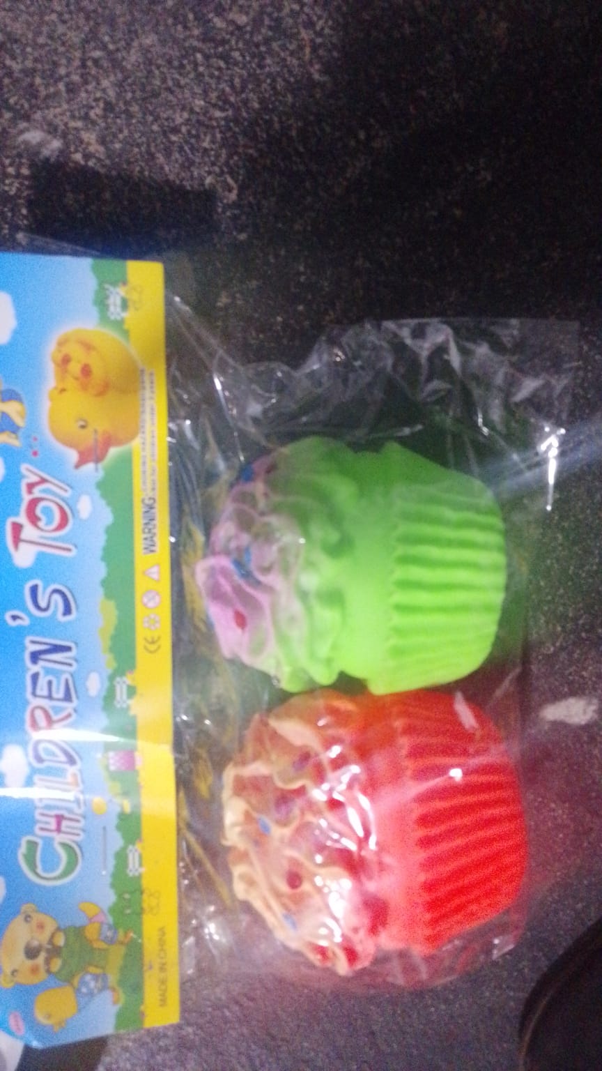 Rubber toy Cup Cake 2pcs