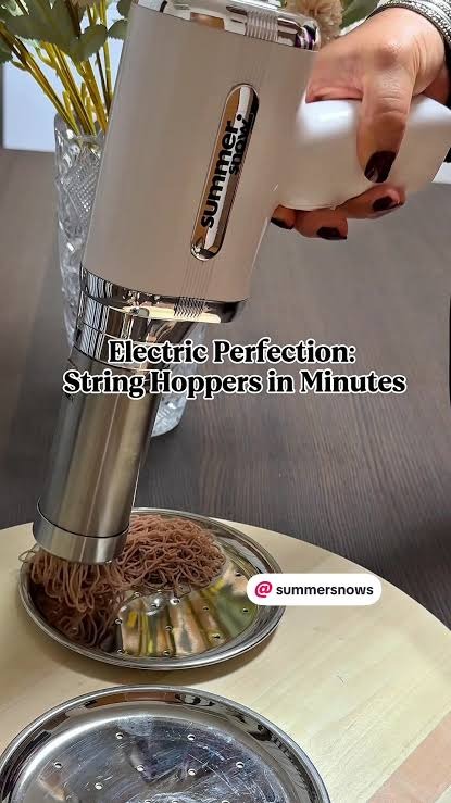 Electric String Hopper